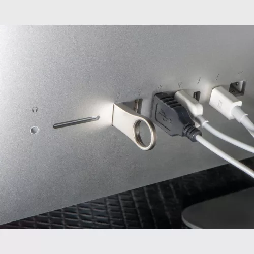 Fém USB 8 GB